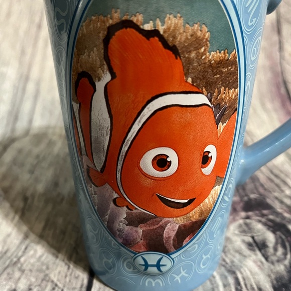 Disney Store Zodiac Pisces Finding Nemo Astrology Coffee Mug - Picture 2 of 11